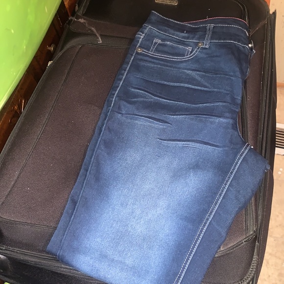 Jegging - Picture 3 of 4